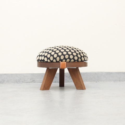 『marumoko』mini  stool 座椅子/ polka dot & walnut（無垢材）